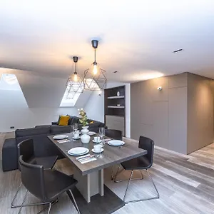 Wishlist Residences - Old Town Square דירה פראג